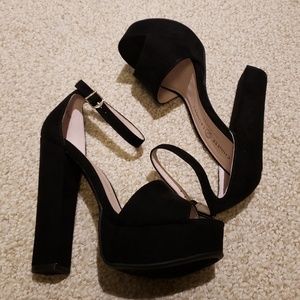 Chinese Laundry heels size 7.5